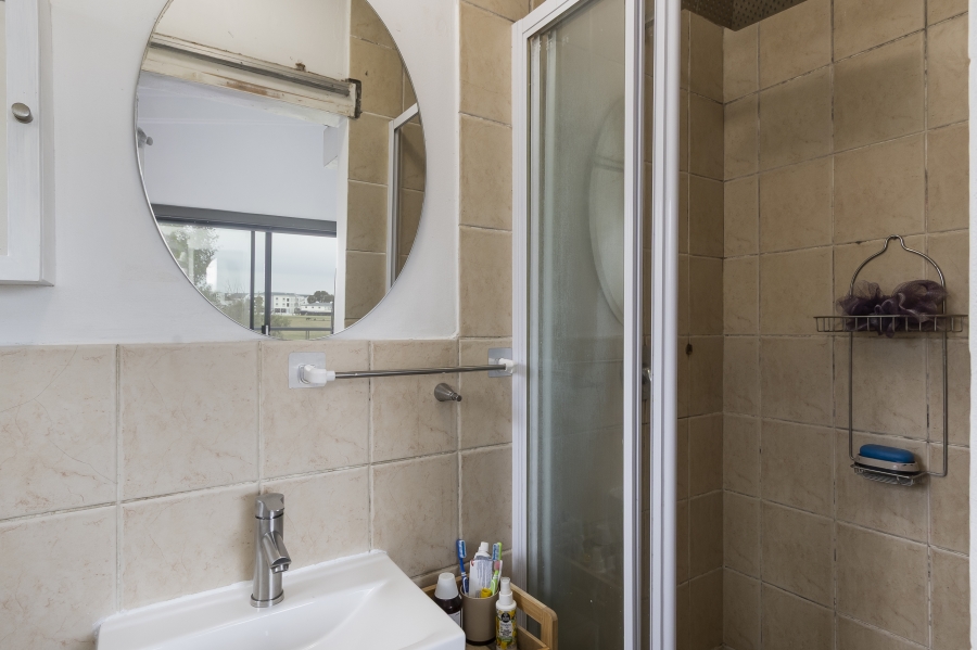 2 Bedroom Property for Sale in The Links Western Cape